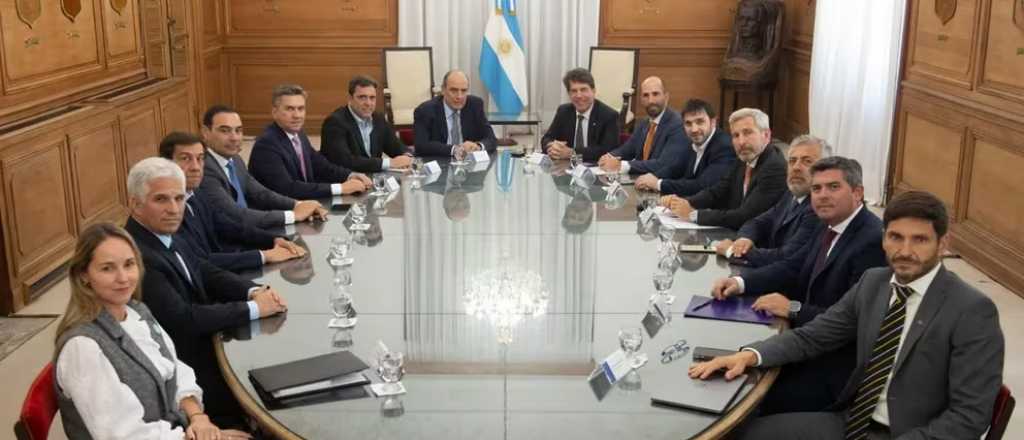 Cumbre en la Rosada: el Gobierno se reunió con los gobernadores de JxC