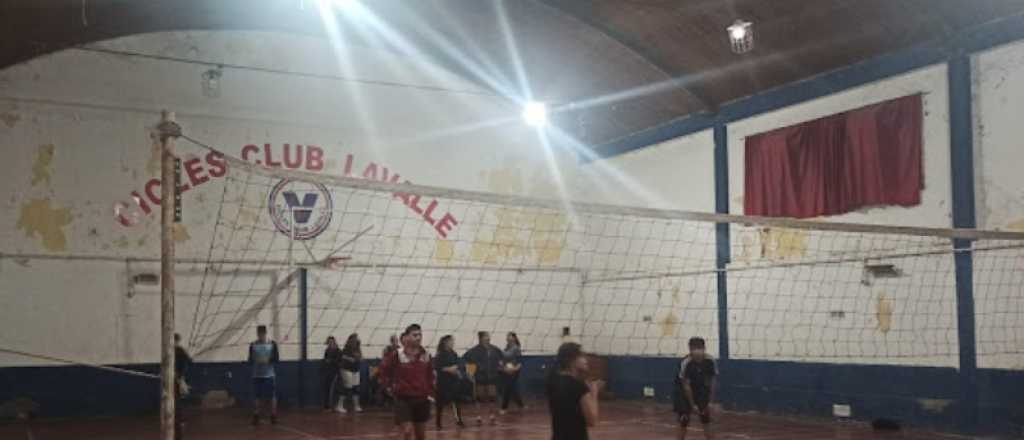 Un club mendocino organiz&oacute; una rifa para pagar la factura de luz