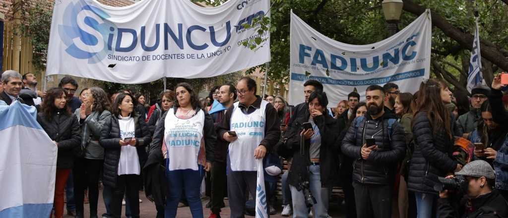 La UNCuyo y Fadiunc ratificaron la marcha del 23 de abril