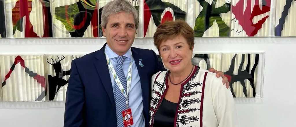 Caputo negó que el FMI le pida devaluar para acordar un nuevo crédito