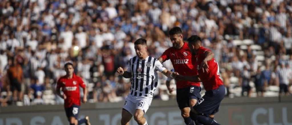 Independiente-Talleres y Argentinos-Barracas, por la clasificación