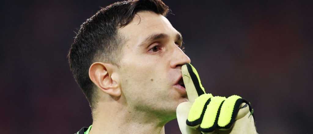 Videos: el Dibu, h&eacute;roe en los penales en Francia y Aston Villa a semifinales