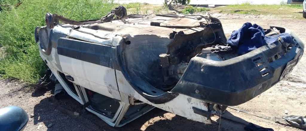 Robaron un auto y lo desmantelaron en el patio de una casa en Guaymallén