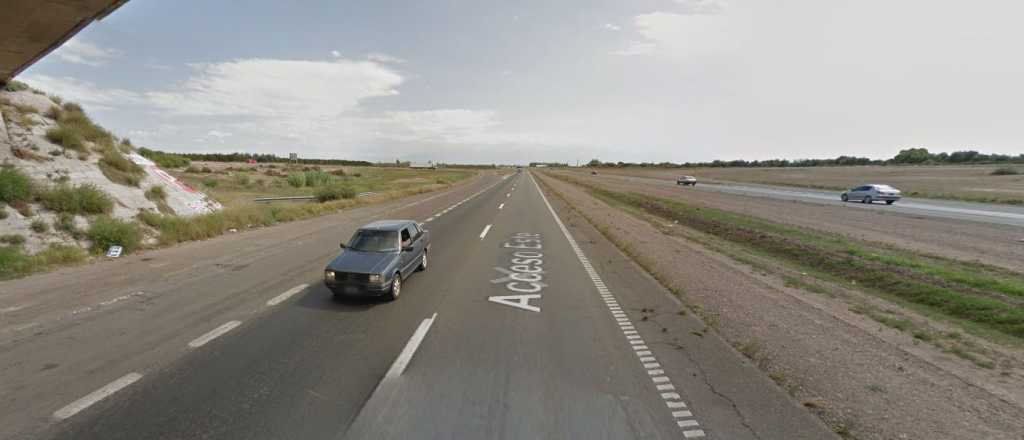 Maip&uacute;: le tiraron un piedrazo al auto, se detuvo y lo asaltaron 