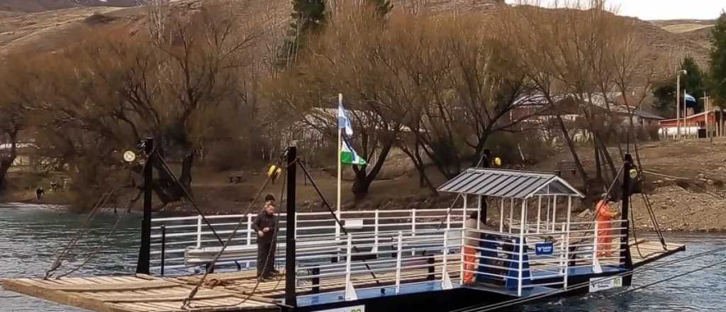 El para&iacute;so oculto de la Patagonia al que s&oacute;lo se llega en balsa