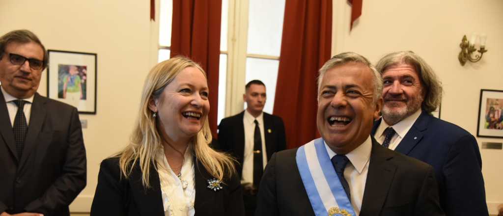 Quincho: el "cuadrazo" de Cornejo, una banca congelada y un gui&ntilde;o a Ram&oacute;n