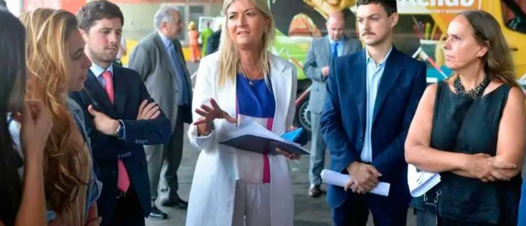 Directora de Aduana pidió un préstamo a una empresa que contrabandeaba