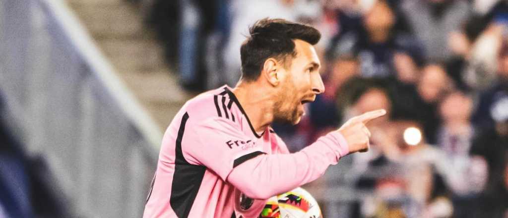 Messi no para de ganar y se llev&oacute; otro premio para sus vitrinas