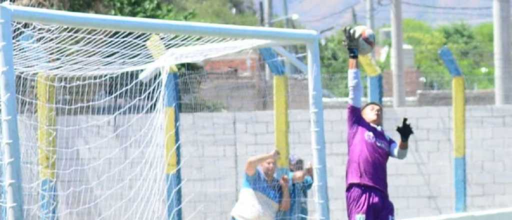 Ca&ntilde;os y goles: el "Loco Gatti" mendocino que deslumbra al pa&iacute;s