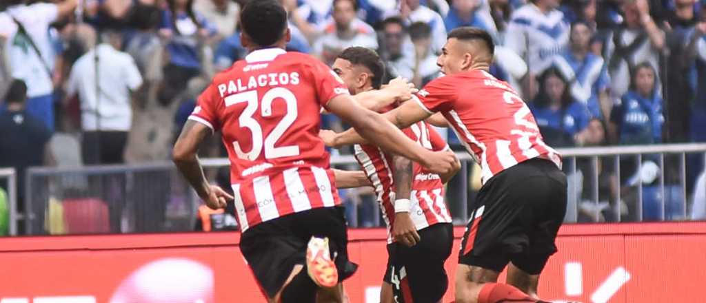 Estudiantes venció por penales a Vélez y es el nuevo campeón