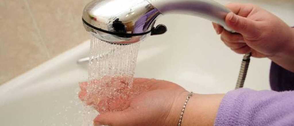 El truco casero para tener más presión en la ducha