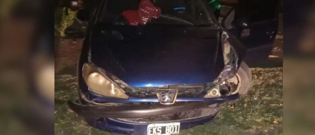 Joven borracho choc&oacute; en una rotonda en San Rafael e hiri&oacute; a una persona