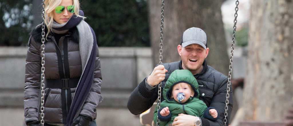 El hijo de Luisana Lopilato cant&oacute; a d&uacute;o con su padre