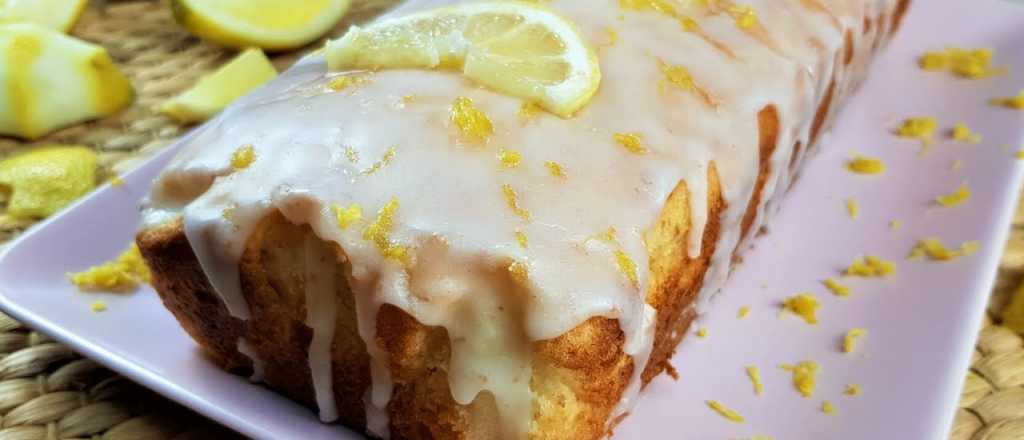 Bizcochuelo de lim&oacute;n f&aacute;cil e ideal para la mediatarde