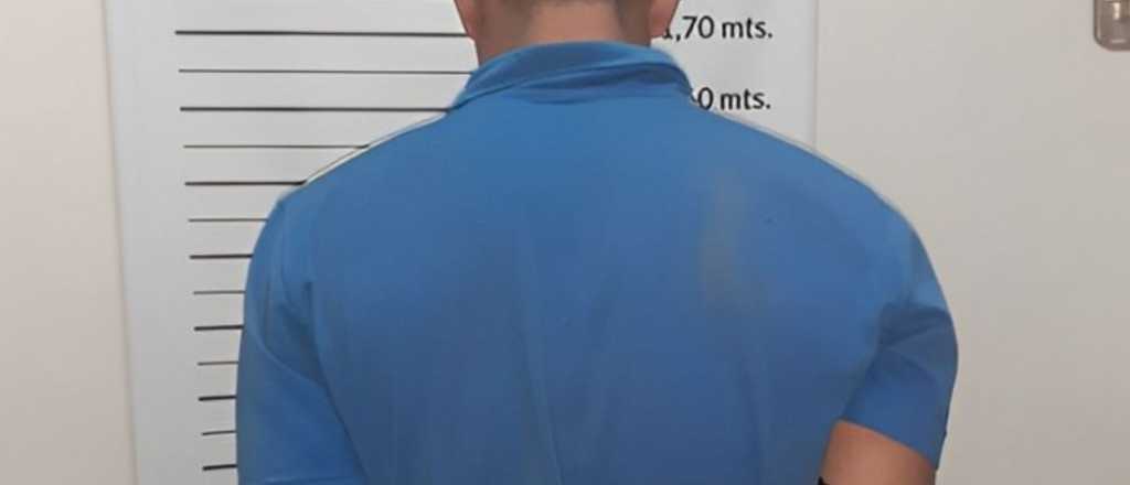 Asaltó a un hombre con una tijera y fue detenido en Maipú