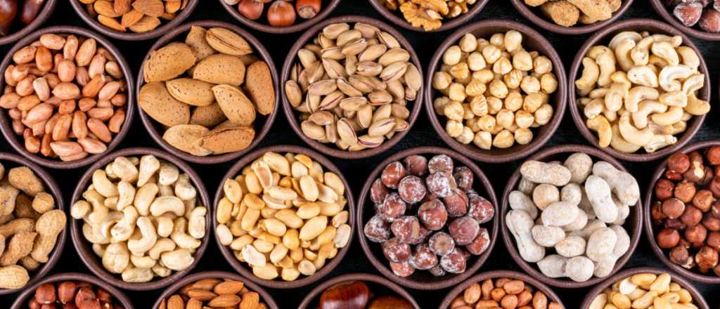 ¿Qué sucede en el cuerpo si consumo frutos secos en exceso?