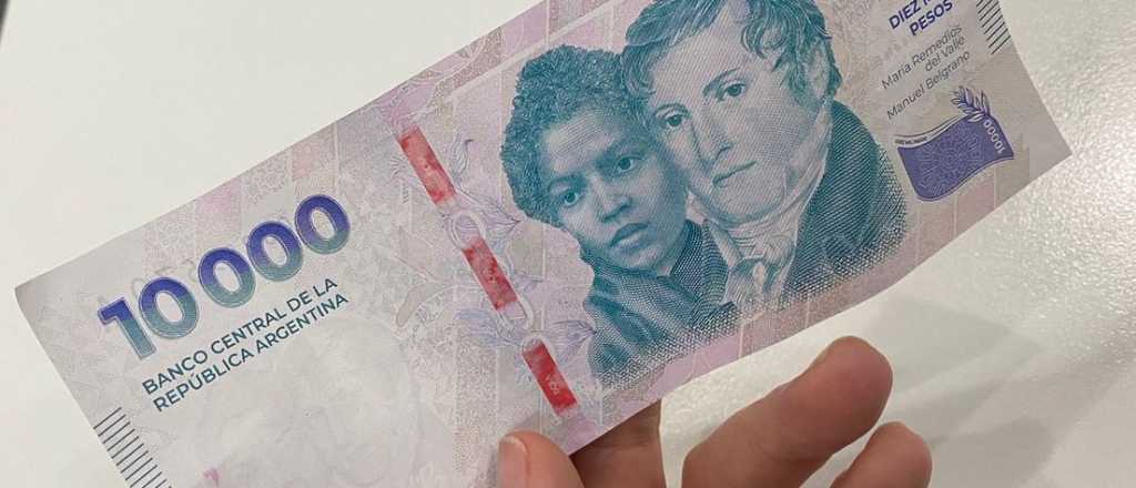 Llegaron 200 mil billetes de 10 mil pesos a Mendoza