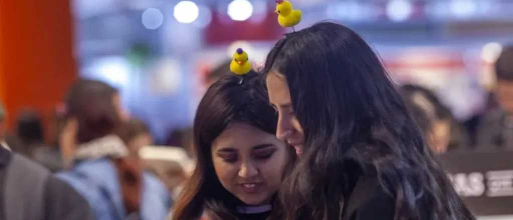 &iquest;Qu&eacute; significa los patitos amarillos en la cabeza?