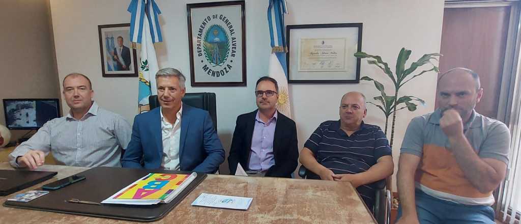 Sospechas detr&aacute;s de una licitaci&oacute;n rara, y el alegato del intendente