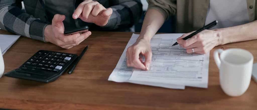 Impulsan un proyecto para "perdonar" deudas: en qué casos aplicaría