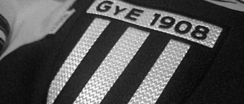 Con un dise&ntilde;o particular, as&iacute; es la nueva camiseta de Gimnasia