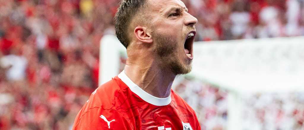 Austria aplast&oacute; a Polonia y el Grupo D arde