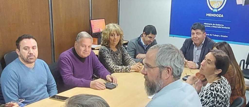 AMProS rechaz&oacute; la propuesta salarial del Gobierno