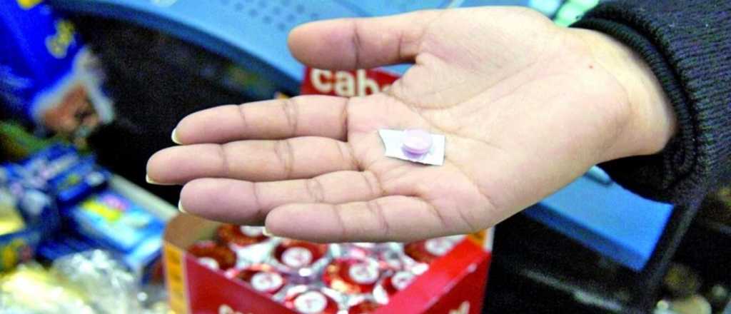 Un juzgado de Mendoza suspendi&oacute; la venta de medicamentos en kioscos