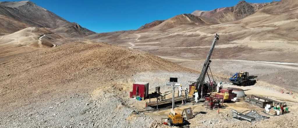 Invertir&aacute;n USD 70 millones en la mina de cobre Los Azules