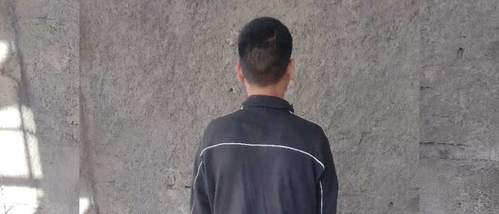 Detuvieron en Las Heras al joven que asalt&oacute; y apu&ntilde;al&oacute; a un remisero de Cabify