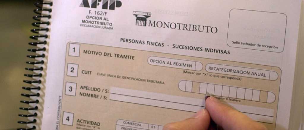 AFIP suspende hasta marzo la "exclusión de oficio" para monotributistas