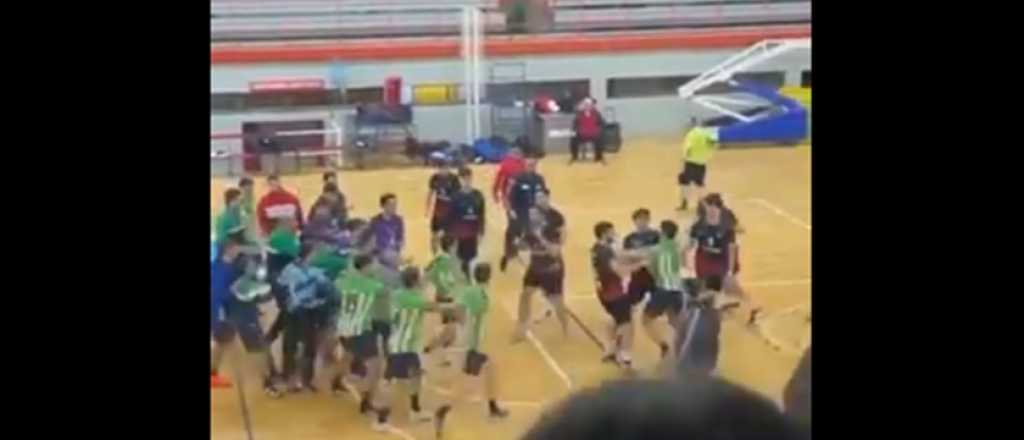 &iexcl;Era tan f&aacute;cil!: as&iacute; quieren eliminar la violencia en el deporte de Mendoza