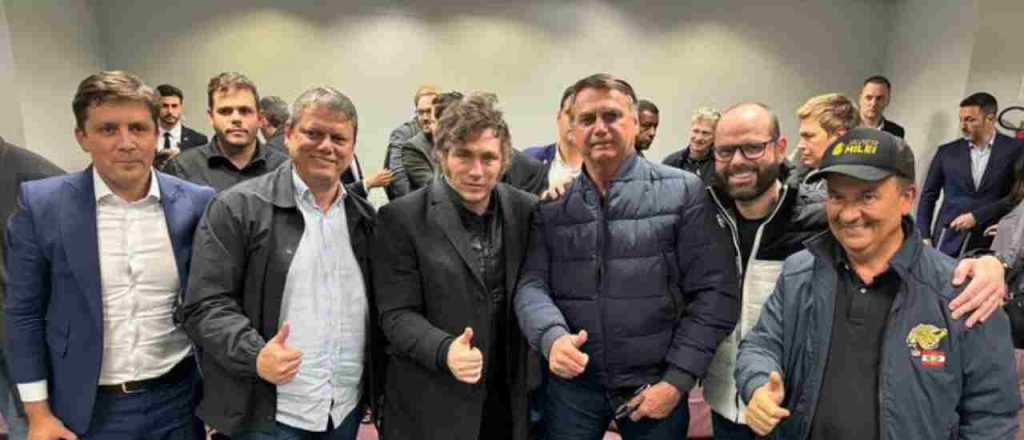 Milei ataca a Lula en Brasil: "La persecuci&oacute;n judicial que sufre Bolsonaro"