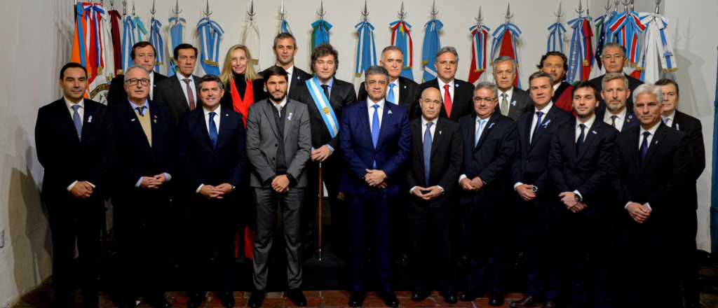 En Tucum&aacute;n Milei convoca a los gobernadores: &iquest;va Cornejo?