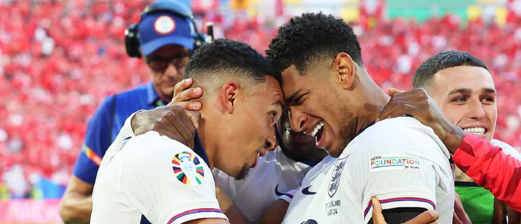 Inglaterra y Pa&iacute;ses Bajos van en busca de un lugar en la final