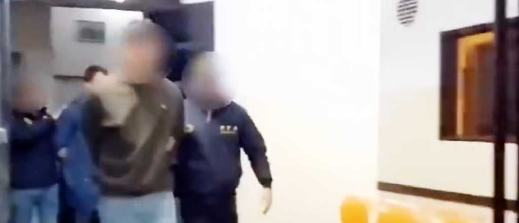 Video: as&iacute; detuvieron a los dos rugbiers franceses acusados de violaci&oacute;n