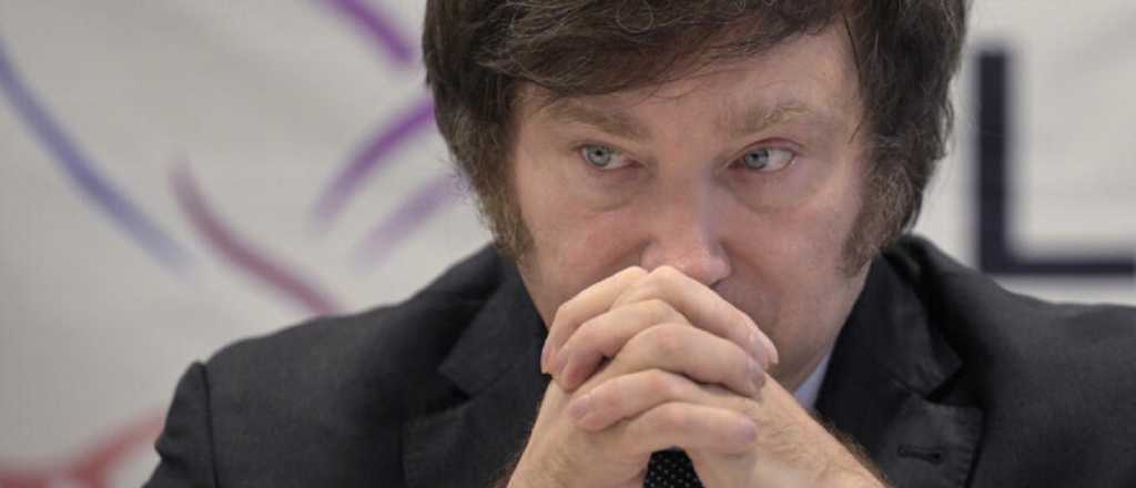 Milei condenó el "voto irresponsable" contra los fondos de la SIDE