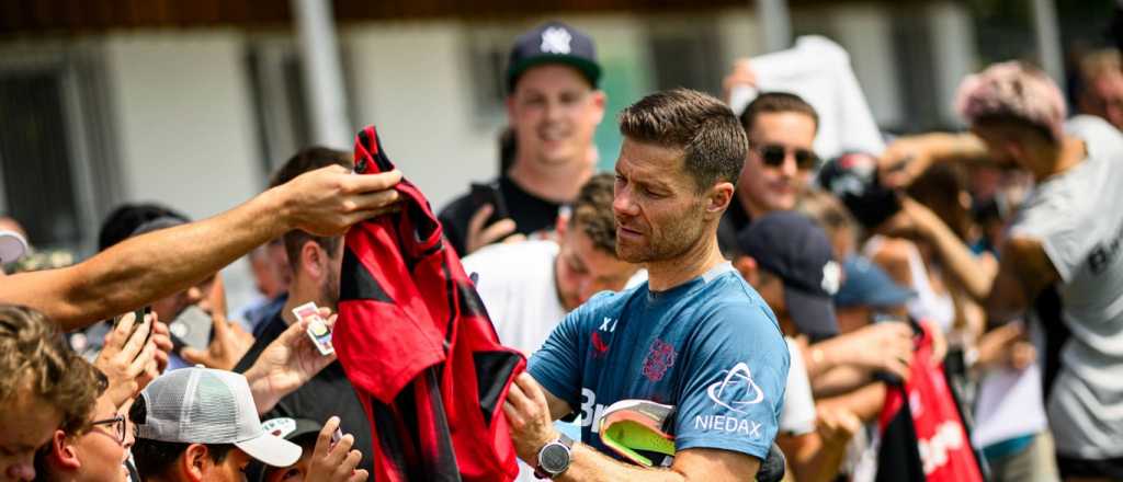 Tiembla Xabi Alonso: el United pone una fortuna por este jugador