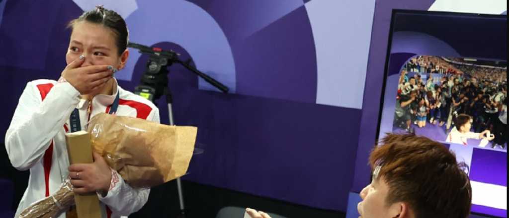 Amor en Par&iacute;s: atleta china gana el oro y su novio le pide matrimonio