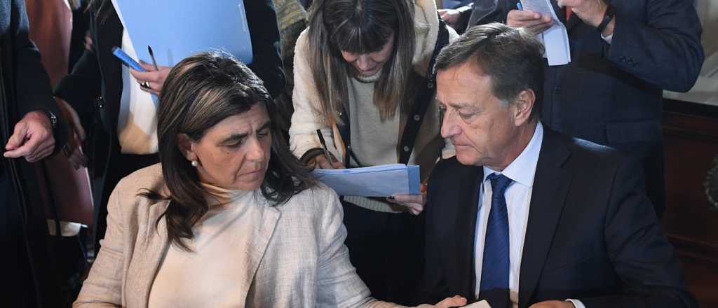 Suarez y Juri votaron contra los decretos de Milei y a favor de universidades