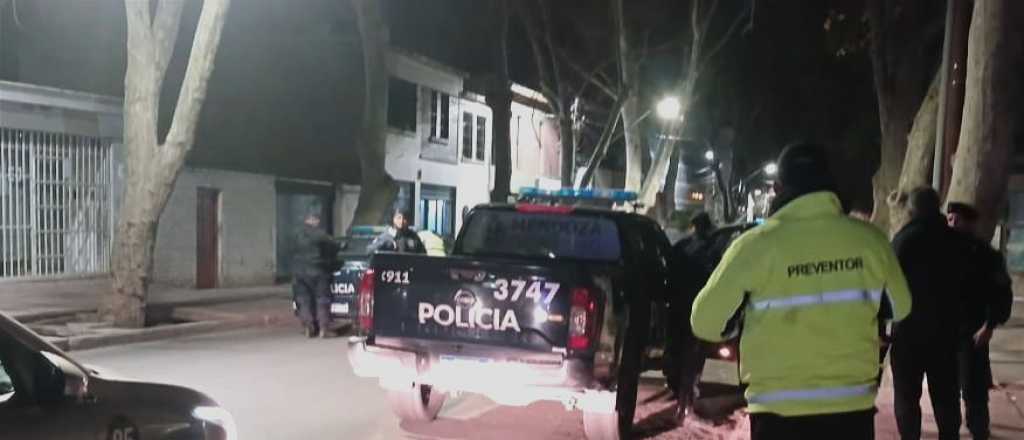 Detuvieron a un hombre que estaba robando una pizzería en Ciudad