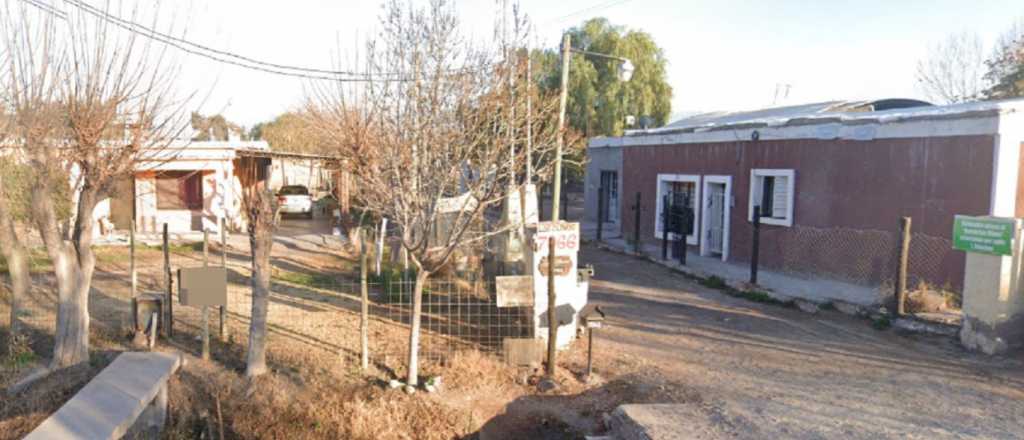 Lo amenazaron con un arma y le robaron el auto en Guaymall&eacute;n 