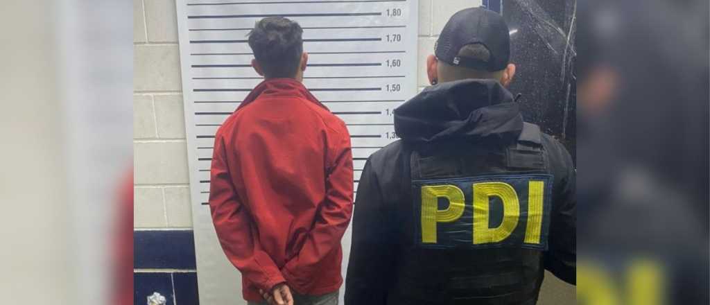Dos j&oacute;venes de Guaymall&eacute;n detenidos con un dispositivo de hackeo