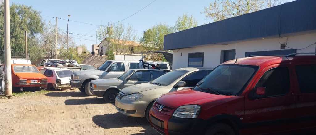 Desarticularon una banda que robaba autos en Luján