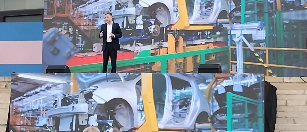 Cu&aacute;l es la pick up que Renault har&aacute; en Argentina e invertir&aacute; US$350 millones