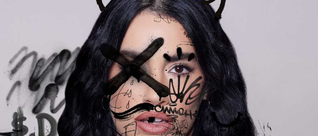 Fan&aacute;tico: la nueva y pol&eacute;mica canci&oacute;n de Lali Esp&oacute;sito con "palito" a Milei