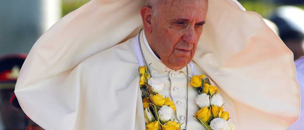 La estrategia apocalíptica para desacreditar al papa Francisco