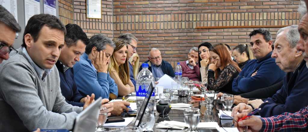 Avanza la eliminaci&oacute;n del EPAS en Mendoza: fue aprobada en Diputados