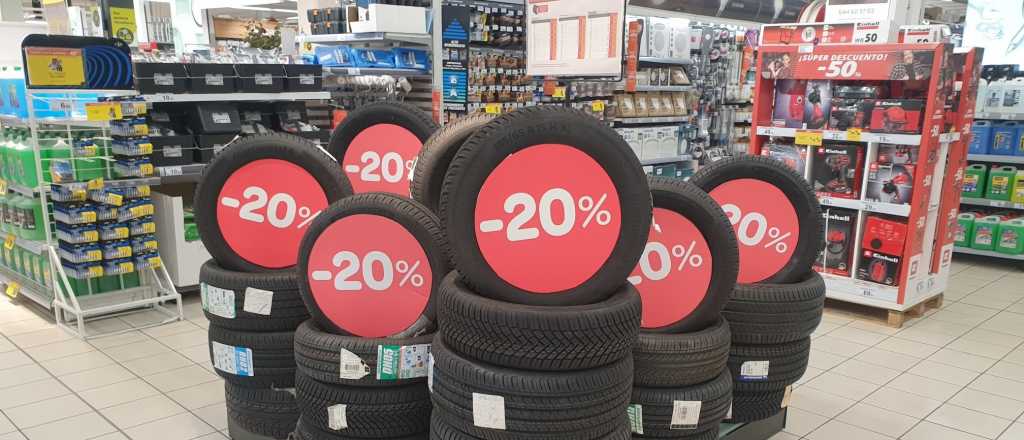 Neum&aacute;ticos m&aacute;s baratos: el Gobierno reduce impuestos de 89 productos