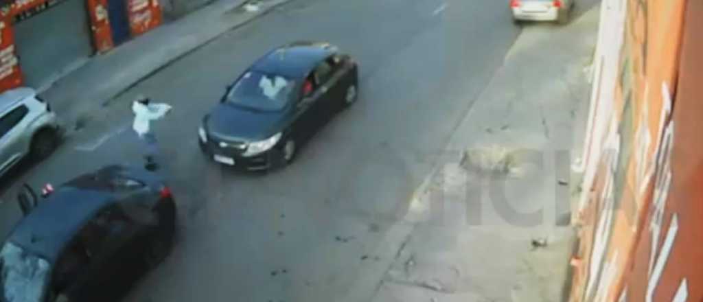 Video: as&iacute; balearon a los mendocinos en Chile durante un intento de robo